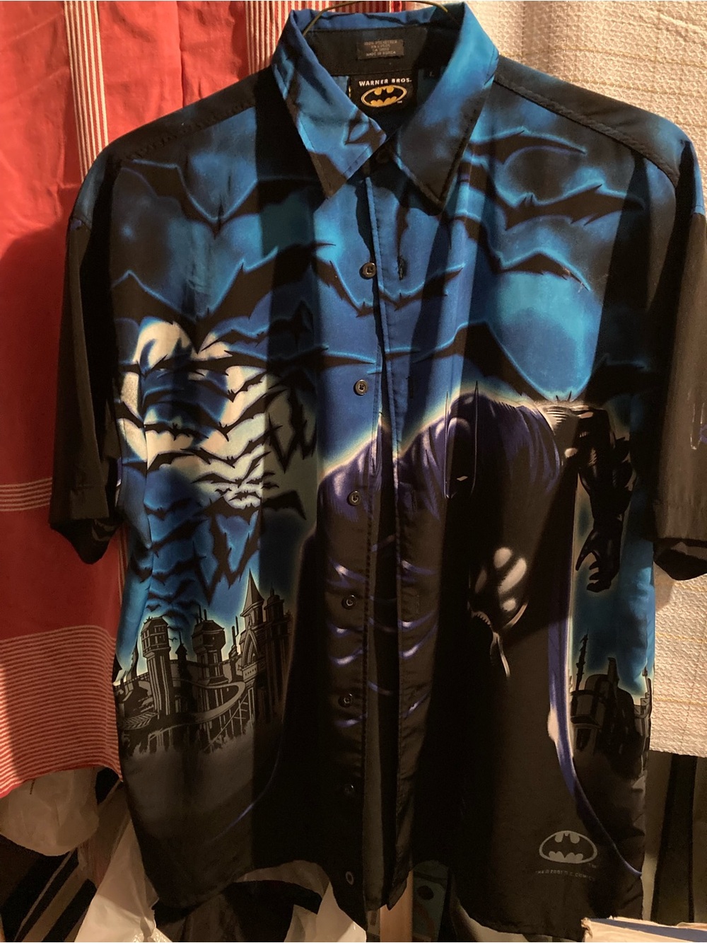 Warner Bros. Batman Short-Sleeve Button-Up Shirt - Blue/Black DC Comics